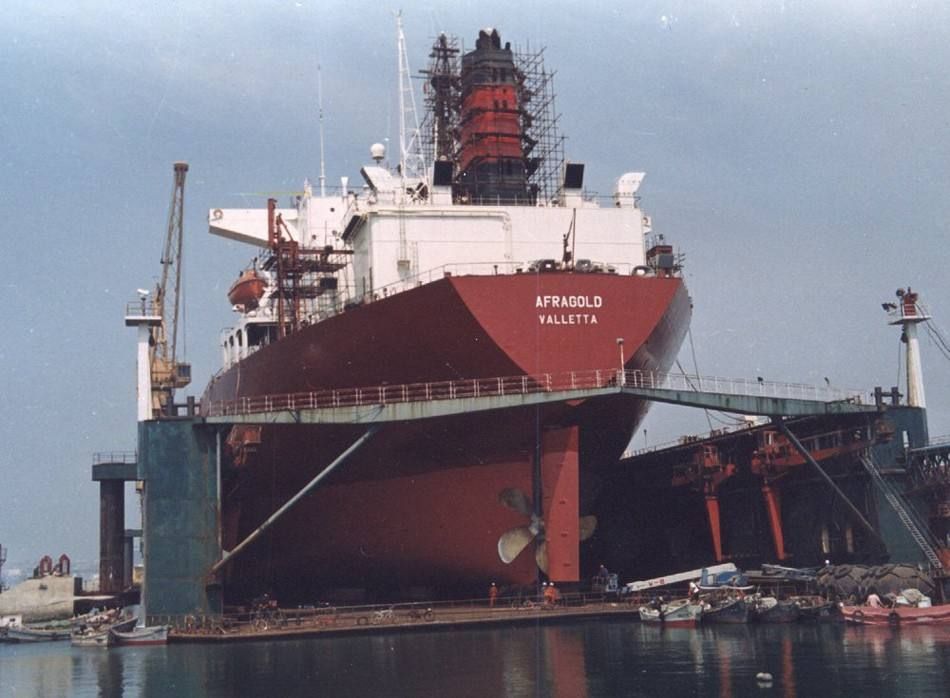 Offshore Sales.Ship sales