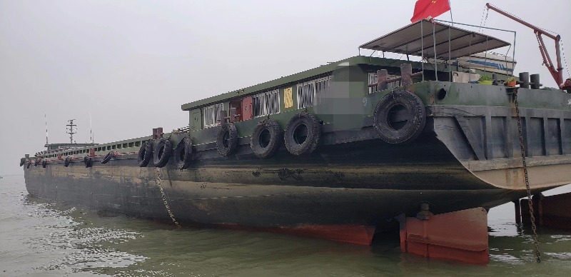  www.udship.com·船舶交易网货船·散货船 南通运维处找船,找货网,船舶寄售,船舶求购发布,开具船舶交易发票二手船舶信息2013年66.35米2243吨货船货船·散货船找船,找货网,船舶寄售,船舶求购发布,开具船舶交易发票 