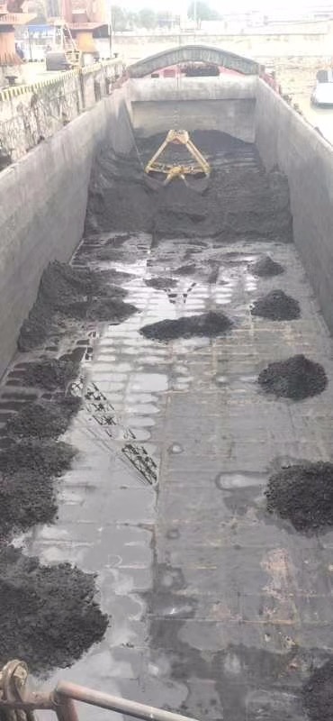  www.udship.com·船舶交易网货船·散货船 南通运维处找船,找货网,船舶寄售,船舶求购发布,开具船舶交易发票二手船舶信息2005年69.71米2361吨货船货船·散货船找船,找货网,船舶寄售,船舶求购发布,开具船舶交易发票 